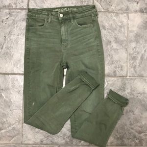 American Eagle olive green skinny pants